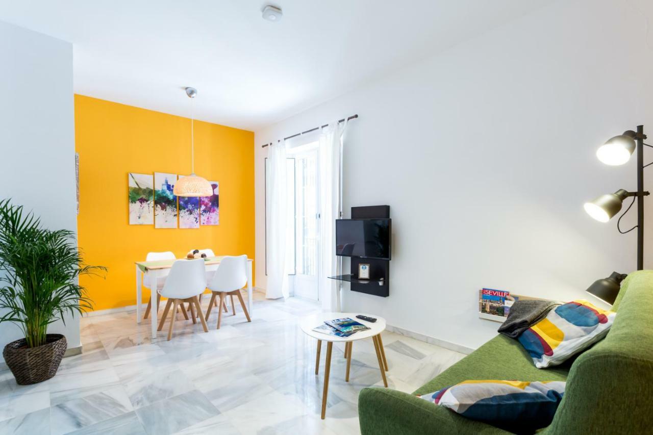 Uniko Home Sevilla Buitenkant foto